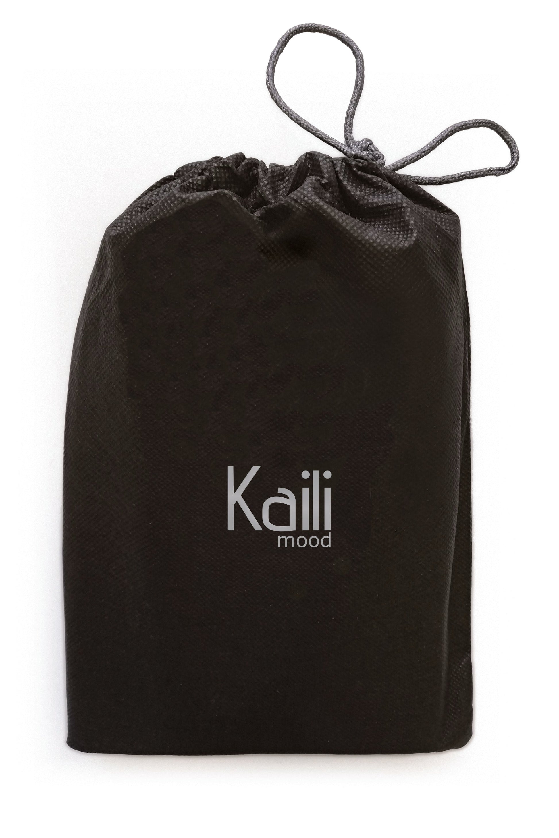 K0007AB | 6-piece Under Glass Set made of genuine full grain leather, smooth. Under glasses size: ø 9 cm, Under glasses holder size: ø 9 x 3.0 cm. Packaging: Tnt bag by Kaili mood