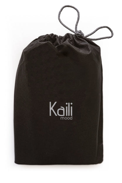 K0007AB | 6-piece Under Glass Set made of genuine full grain leather, smooth. Under glasses size: ø 9 cm, Under glasses holder size: ø 9 x 3.0 cm. Packaging: Tnt bag by Kaili mood